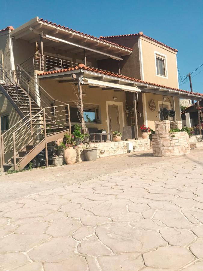 Villeta Nikol Lixouri Esterno foto