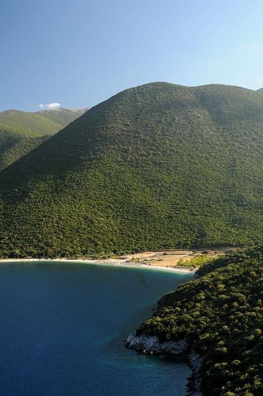Villeta Nikol Lixouri Esterno foto