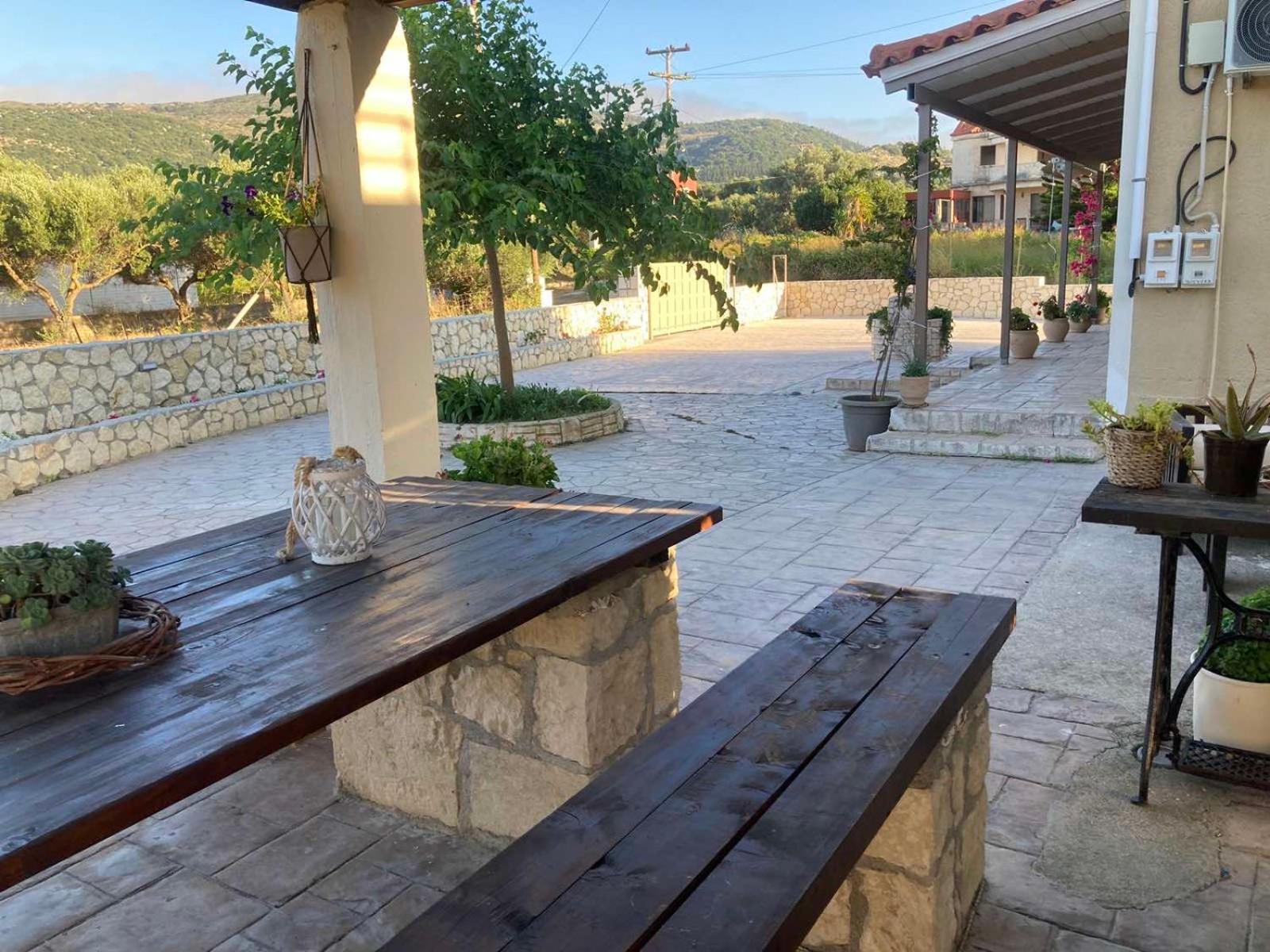 Villeta Nikol Lixouri Esterno foto